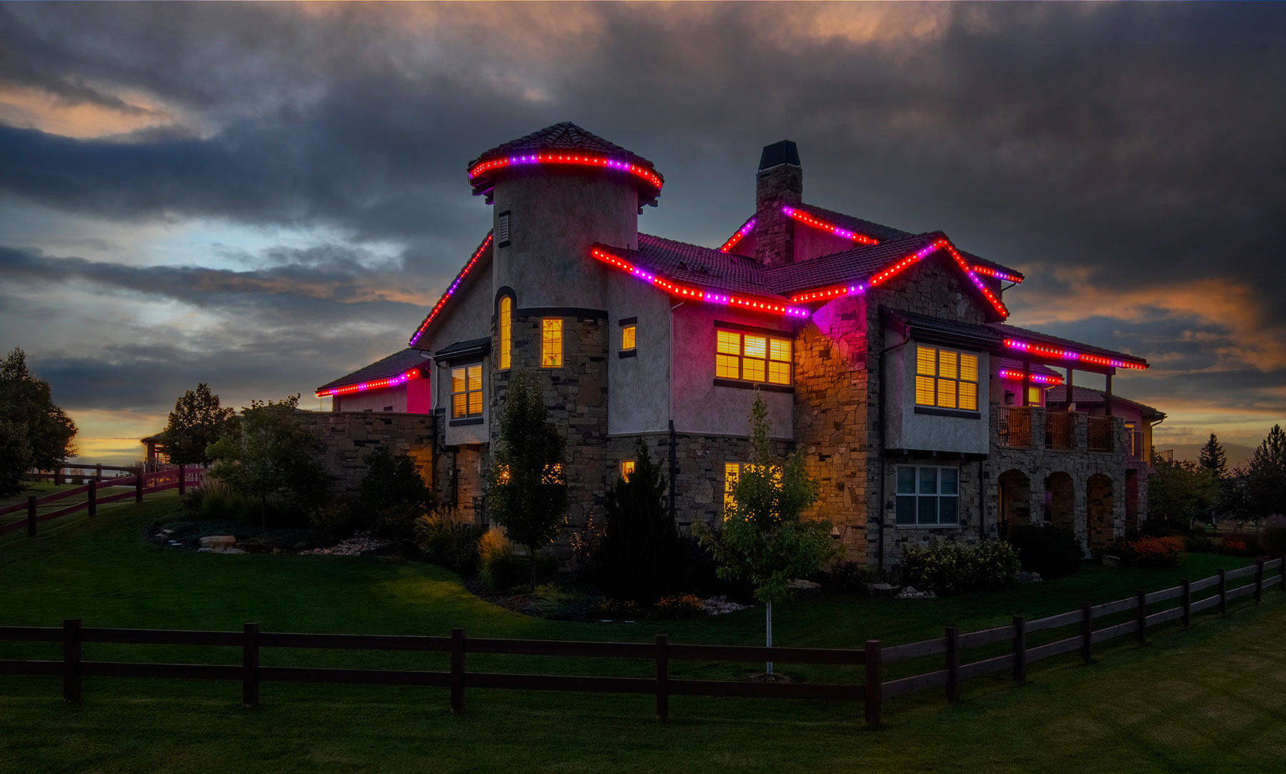 Permanent Holiday Lighting